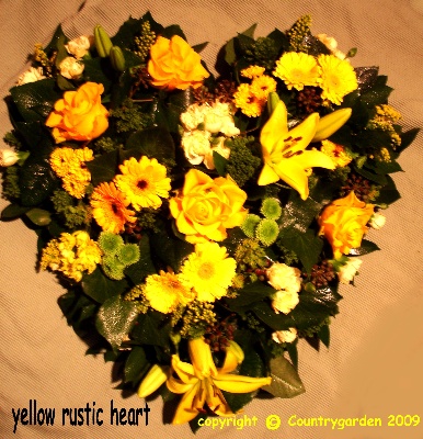 Yellow rustic heart RUS H 1