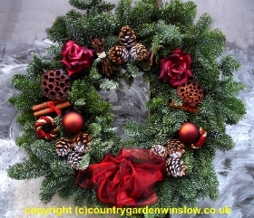 22 inch soft spruce door Wreath